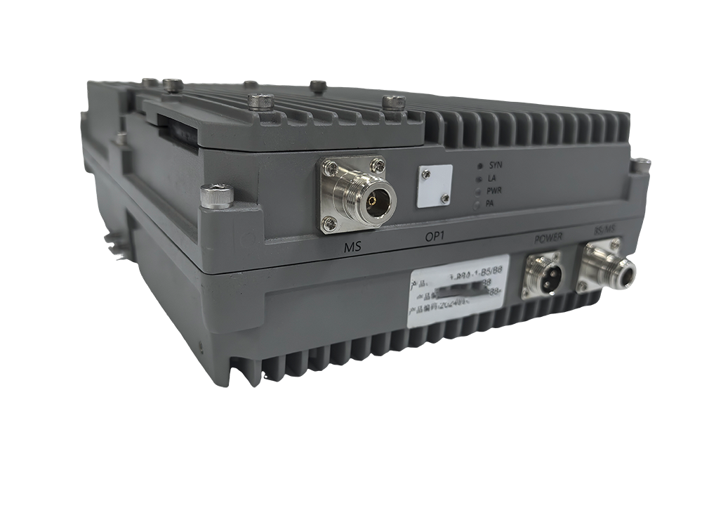  岳西三频手机信号接收器2000㎡